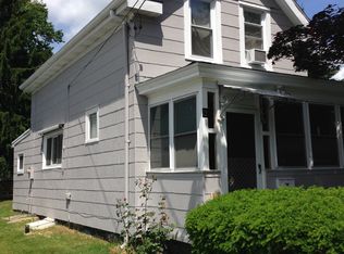 3 Lois Ave, Waterford, CT 06385