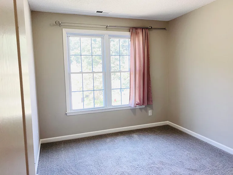 1705 Waterclose Ct — Photo 30