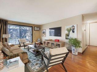 3431 Kent St APT 813, Shoreview, MN 55126