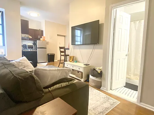 Rented by Corcoran | media 16