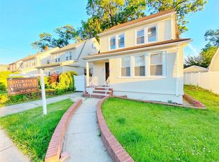 223-12 106th Ave, Queens Village, NY 11429