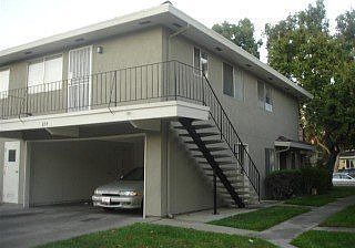 1st image of 859 Gilchrist Dr APT 4