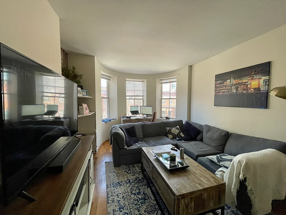 503 Beacon St #15
