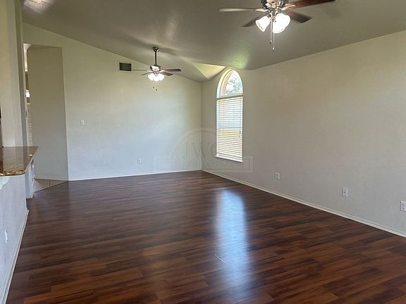 5th image of 6109 Malachi Ln