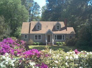 593 Blount Point Rd, Newport News, VA 23606