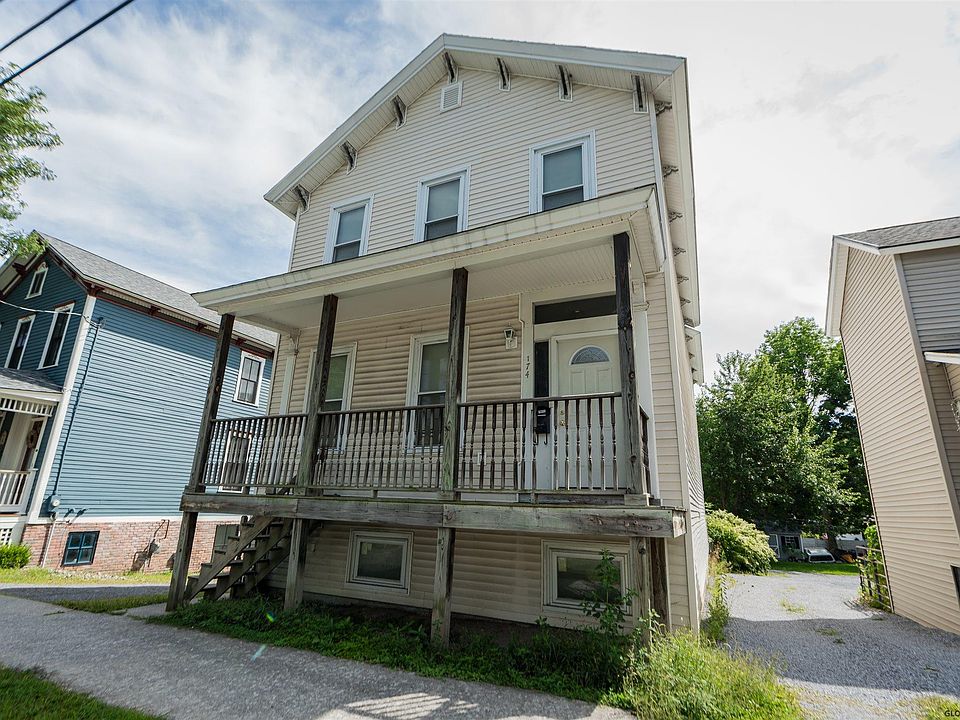 1st image of 174 Grand Ave