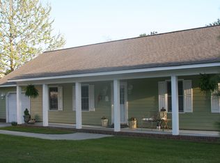 110 Camp Queen Rd, Swansboro, NC 28584