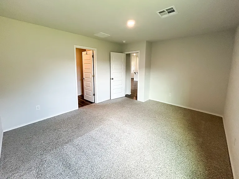6217 Bradford Pear Ln — Photo 16