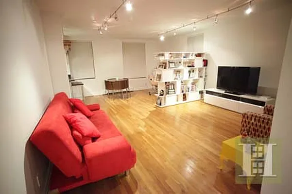 Rented by Halstead Real Estate | media 9