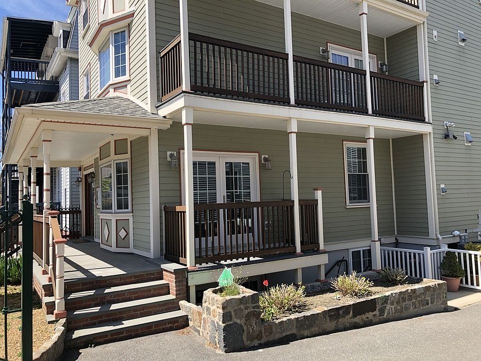 1st image of 89 Pearl St APT 1