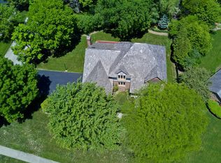 761 Buena Rd, Lake Forest, IL 60045