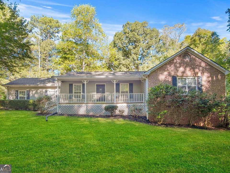 1st image of 35 Salem Ct