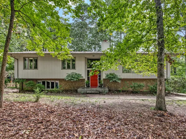 623 Totten Pl, Chapel Hill, NC 27514