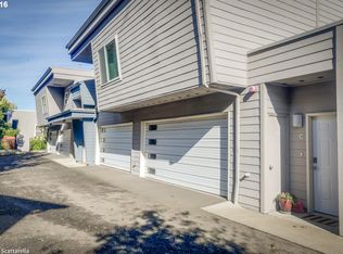 7442 SW Virginia Ave APT C, Portland, OR