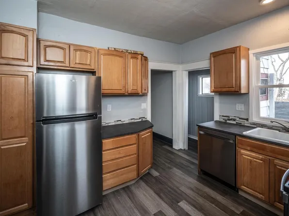 1627 Shields Ave, Saint Paul, MN 55104