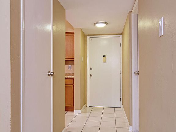 3rd image of 3314 N 68th St Unit 105