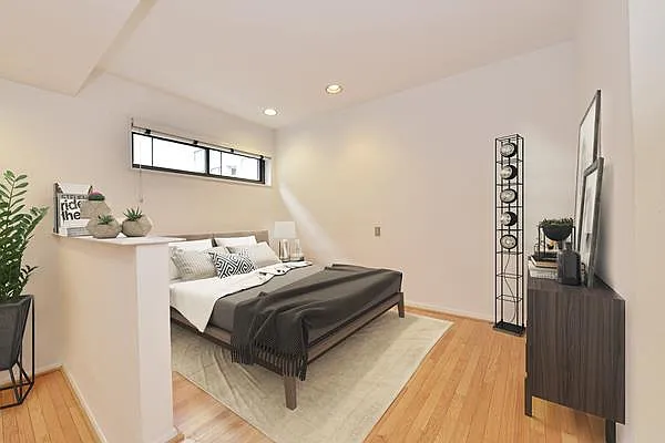 Sold by Engel & Völkers New York Real Estate | media 10