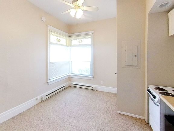 4th image of 51 Rutgers St APT 4