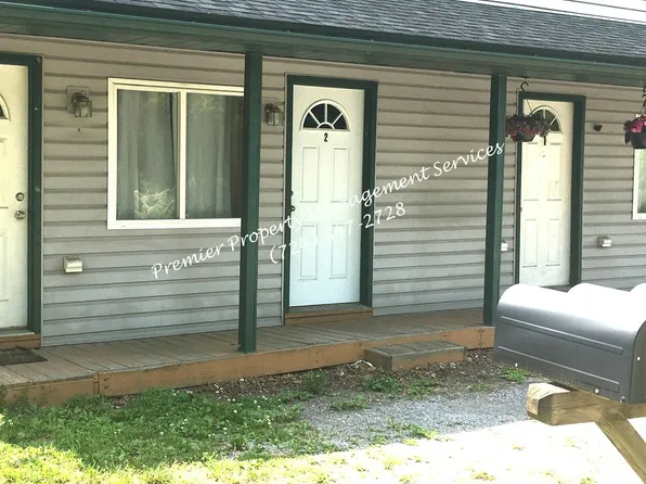 1650 Brighton Rd, Ellwood City, PA