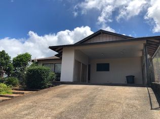 2950 Ala Puumalu Pl, Honolulu, HI 96818