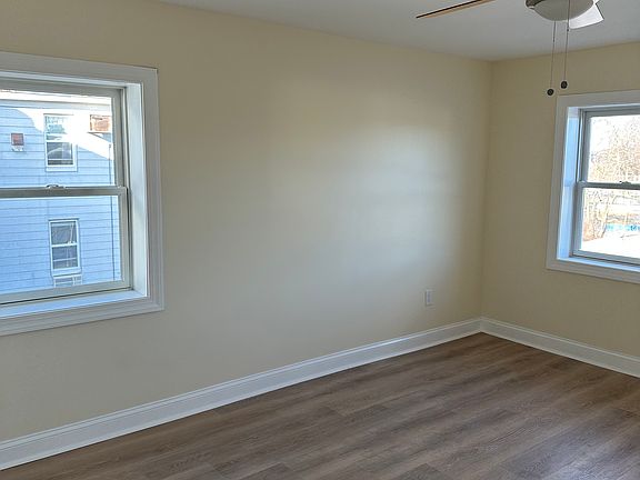 Master Bedroom Windows on 2 walls!