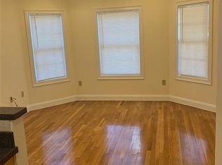 33 Ridgewood St FLOOR 1, Dorchester, MA 02122