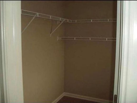 3rd image of 3505 E Fairmont Place & 3507