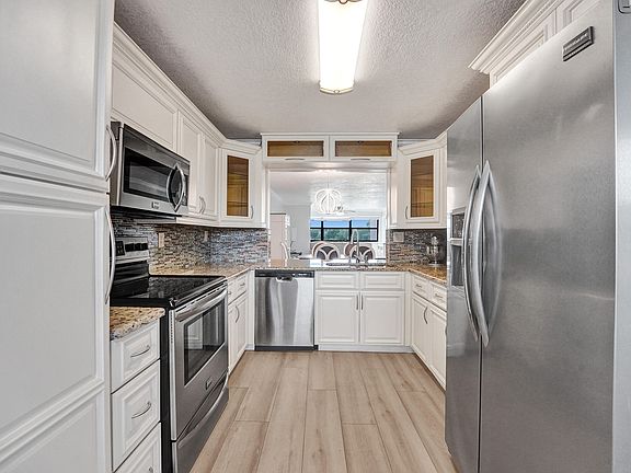 4th image of 2606 NW 104th Avenue #304
