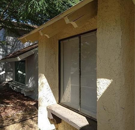 3rd image of 4760 Woodridge Rd