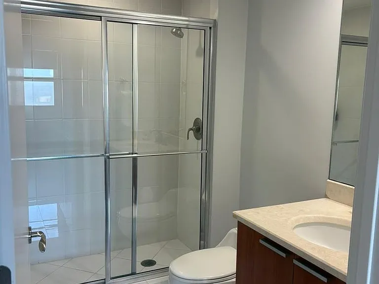 2650 Lake Shore Dr #803 — Photo 11