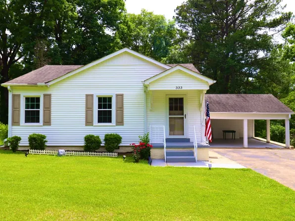 333 Purdy Rd, Selmer, TN 38375