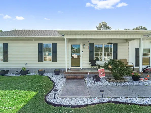 185 Liberty Park Road, Jacksonville, NC 28540