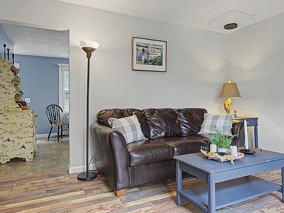 5th image of 257 Knights Hill Road