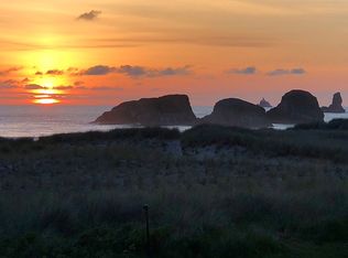 505 N Breakers Point, Cannon Beach, OR