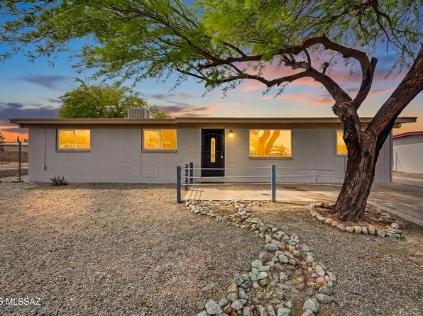 8534 E Ruby Dr, Tucson, AZ 85730