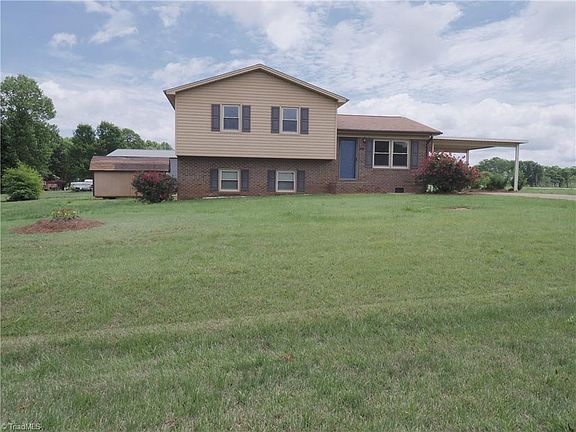 2nd image of 110 Robert Dr