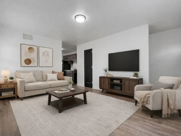 100-13 Midland Hts #D, Midland, PA 15059