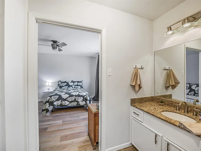6215 Queensloch Dr — Photo 33