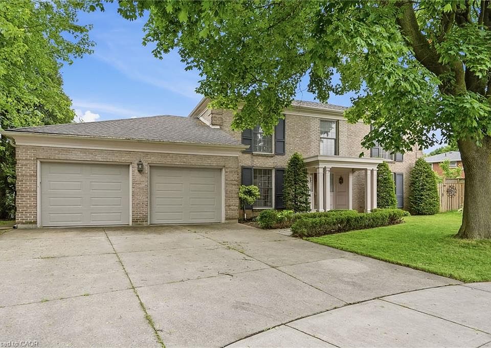 1st image of 19 Verdun Ct