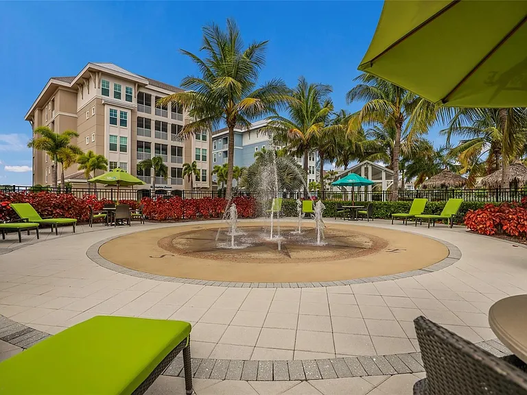 376 Aruba Cir #203 — Photo 9