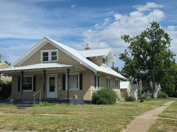 301 W 3rd St, Oshkosh, NE 69154