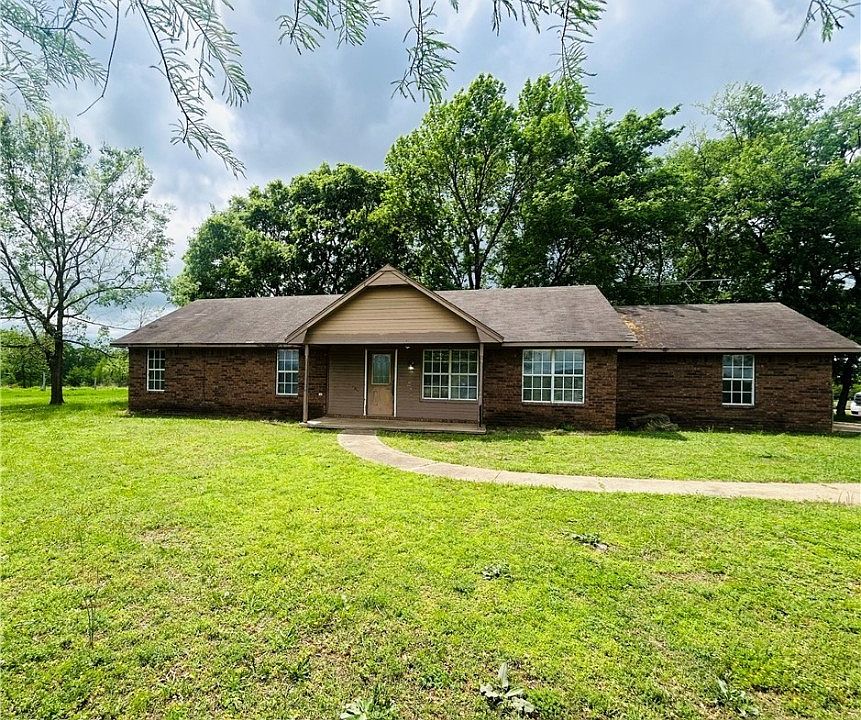 1st image of 609 Ollar Ln
