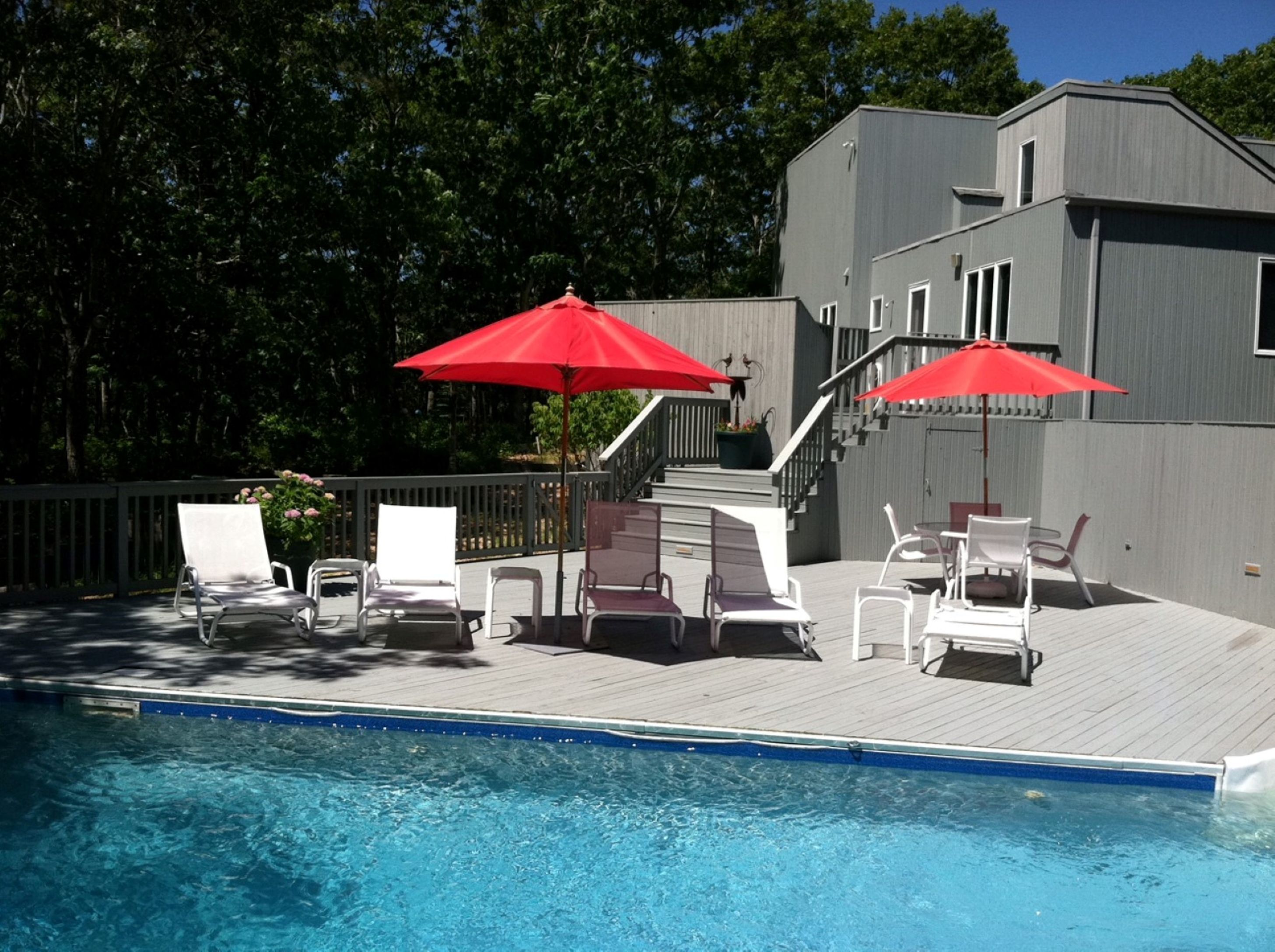 79 South Breeze Dr in Wainscott Out East