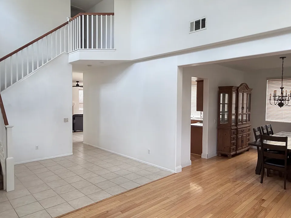 179 Alabaster Loop