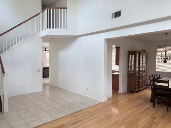179 Alabaster Loop, Perris, CA 92570