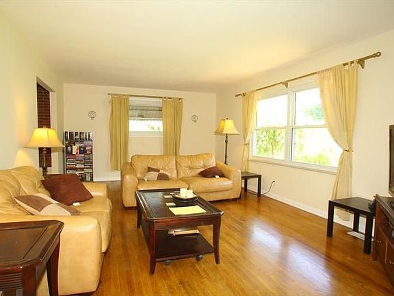 5th image of 4505 Drayton Ct