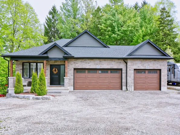 305 Robinson St, Woodstock, ON N4S 3B8