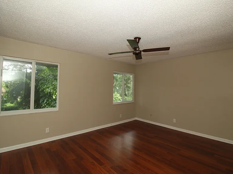 8321 SW 39th Ct — Photo 61