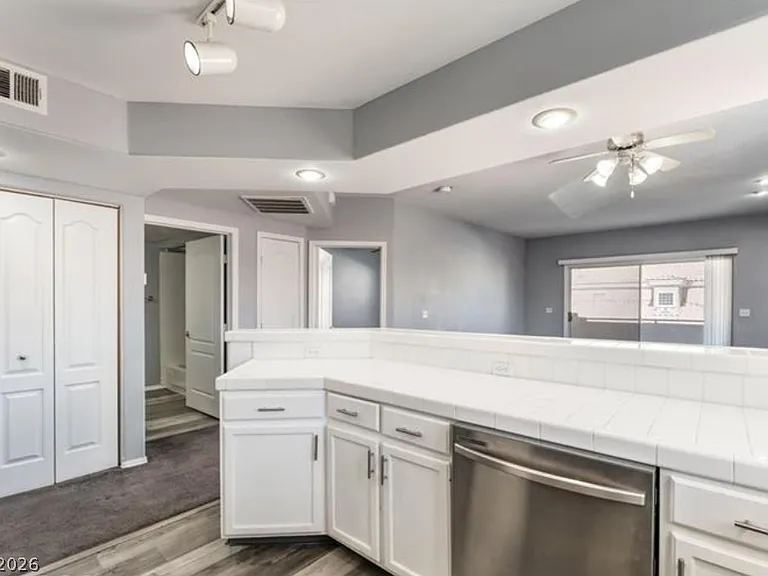 3609 Pintadas St #202 — Photo 8