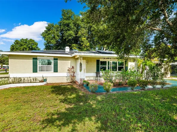 4440 62nd St N, Kenneth City, FL 33709
